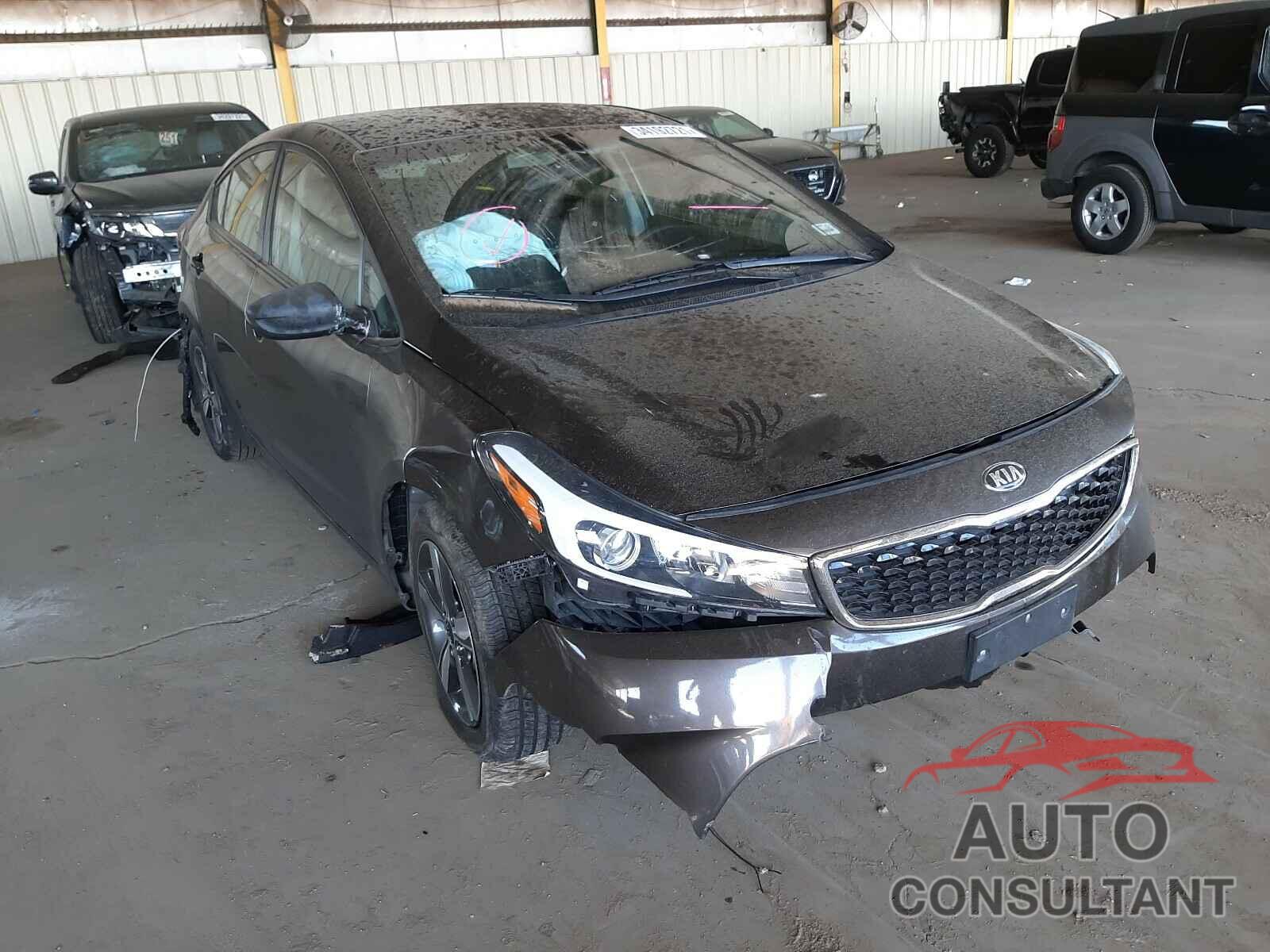 KIA FORTE 2018 - 3KPFL4A77JE166271
