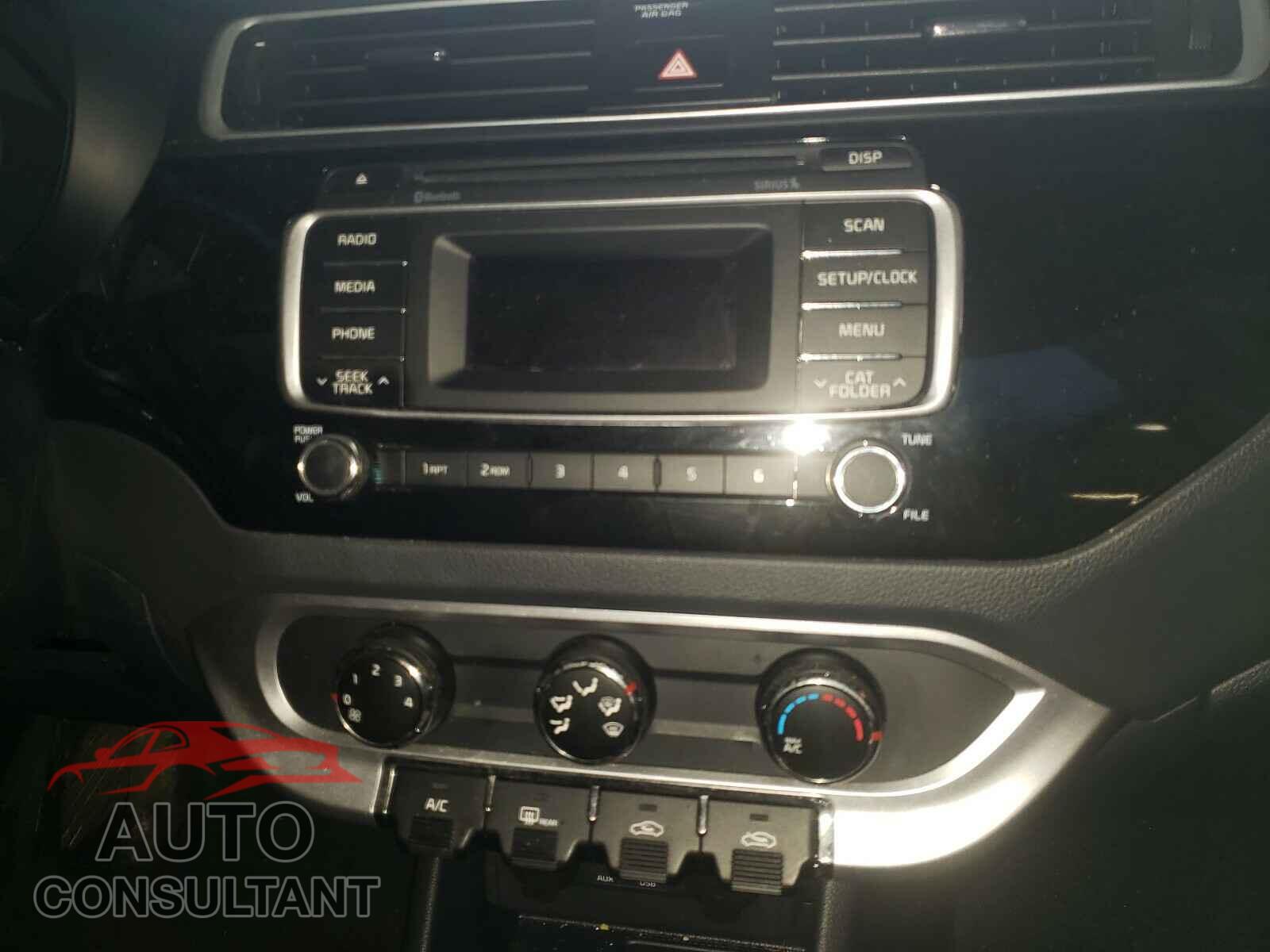 KIA RIO 2016 - KNADM4A32G6659823
