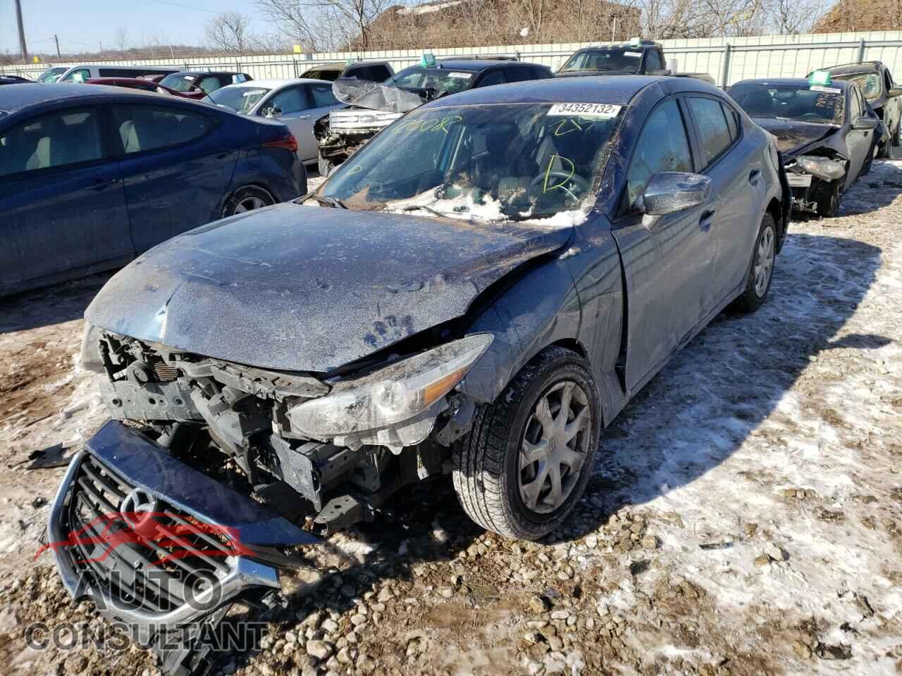 MAZDA 3 2017 - 3MZBN1U75HM120082