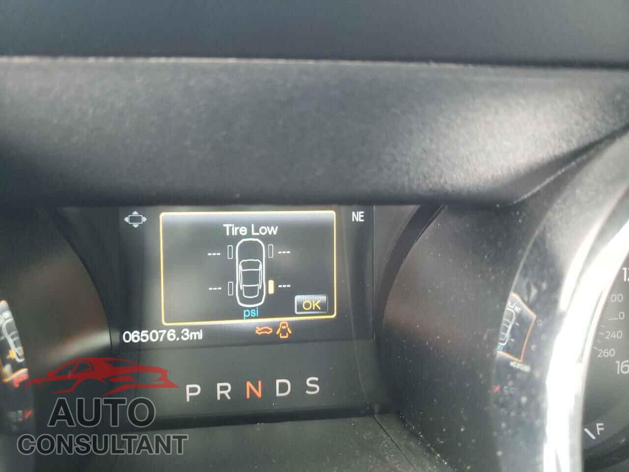 FORD MUSTANG 2017 - 1FA6P8TH9H5207626