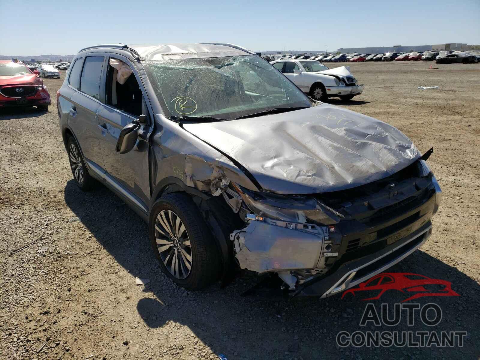 MITSUBISHI OUTLANDER 2019 - JA4AD3A36KJ001163