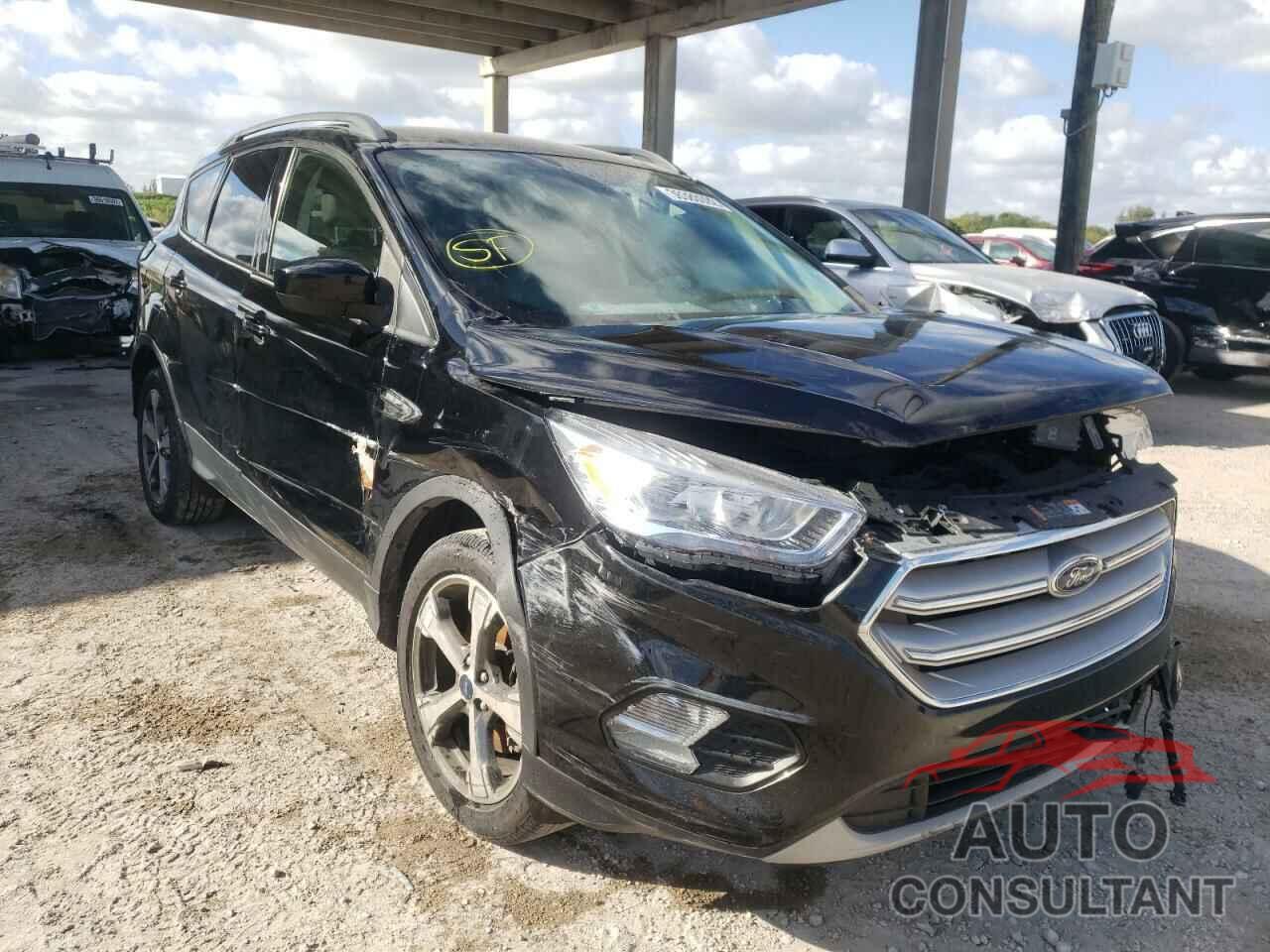 FORD ESCAPE 2017 - 1FMCU0G97HUB65047