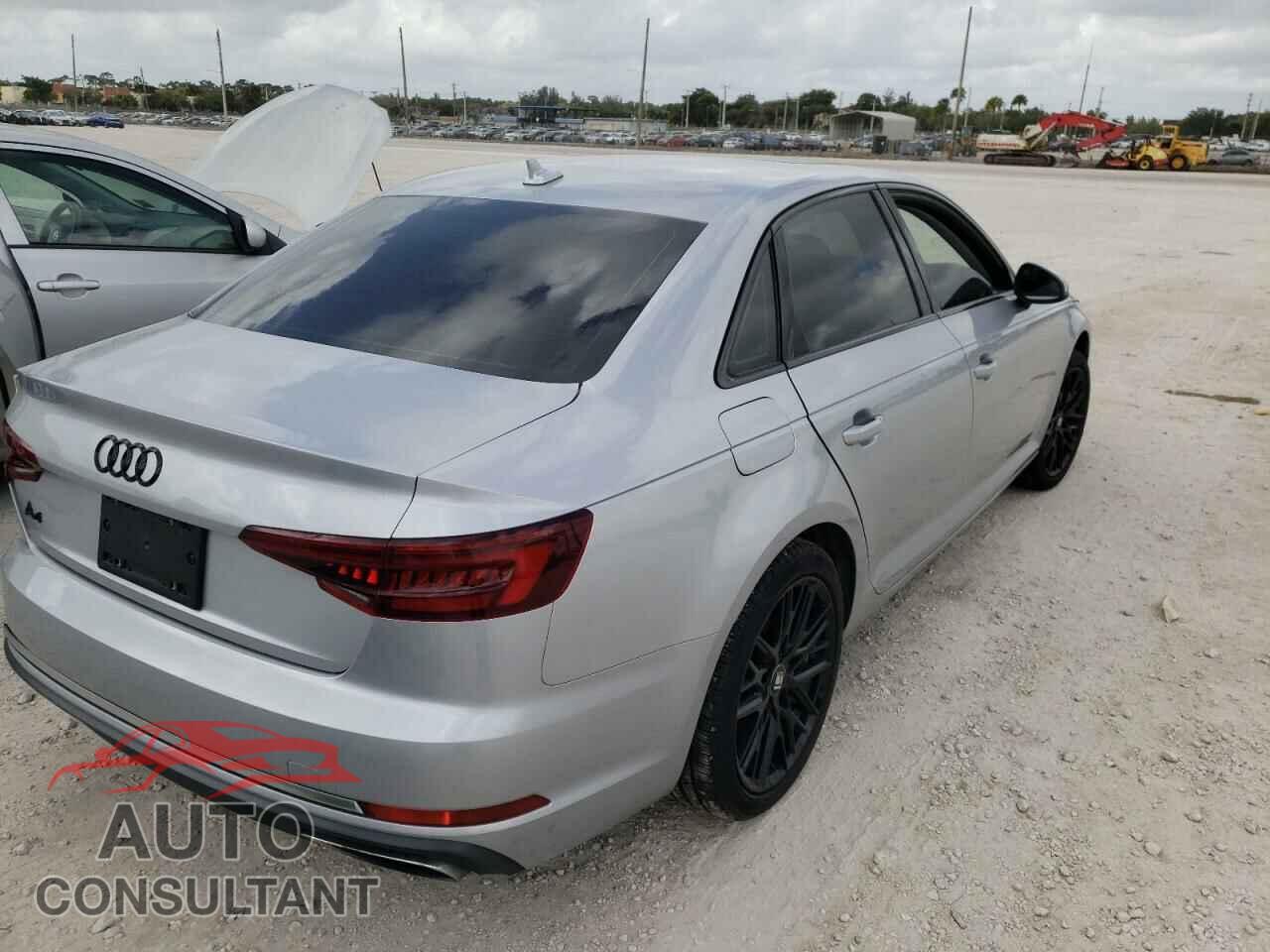 AUDI A4 2019 - WAUGMAF41KA036633