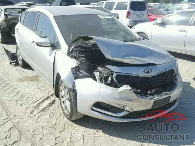 KIA FORTE 2015 - KNAFX5A88F5276586