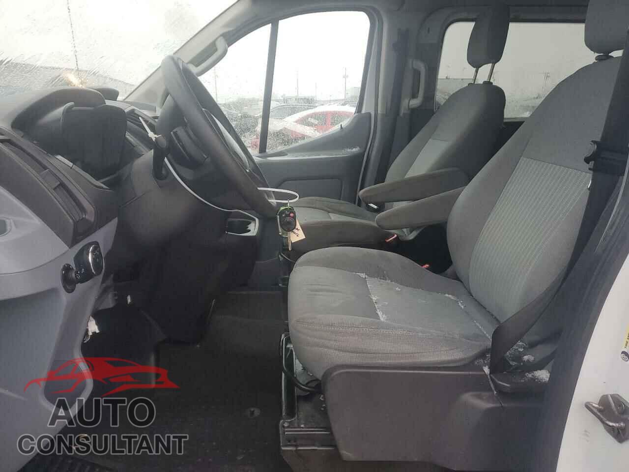 FORD TRANSIT 2015 - 1FBZX2YM8FKA60132