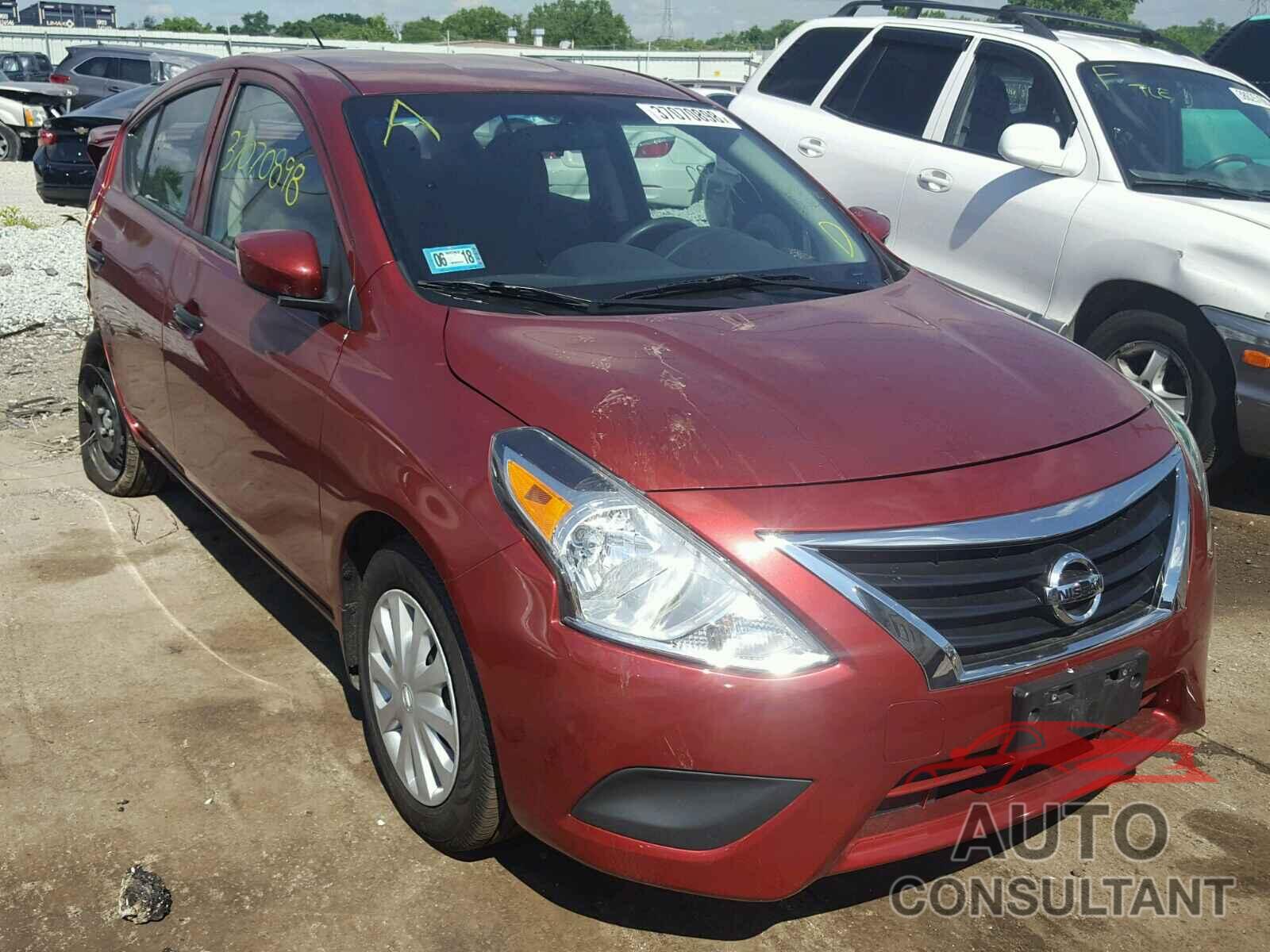 NISSAN VERSA 2017 - 3N1CN7AP5HL824905