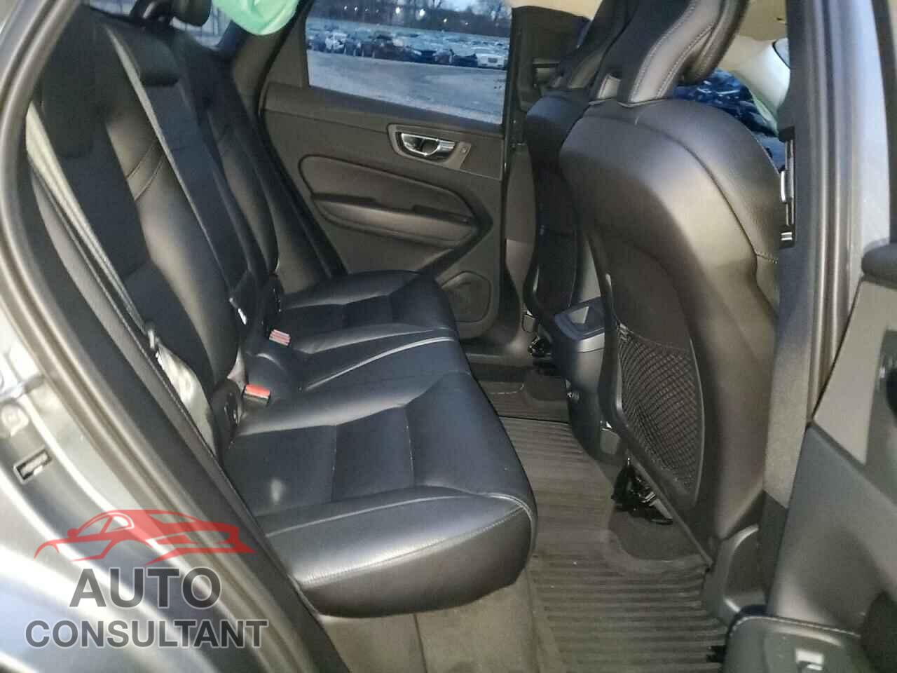 VOLVO XC60 2019 - LYV102DK2KB247246