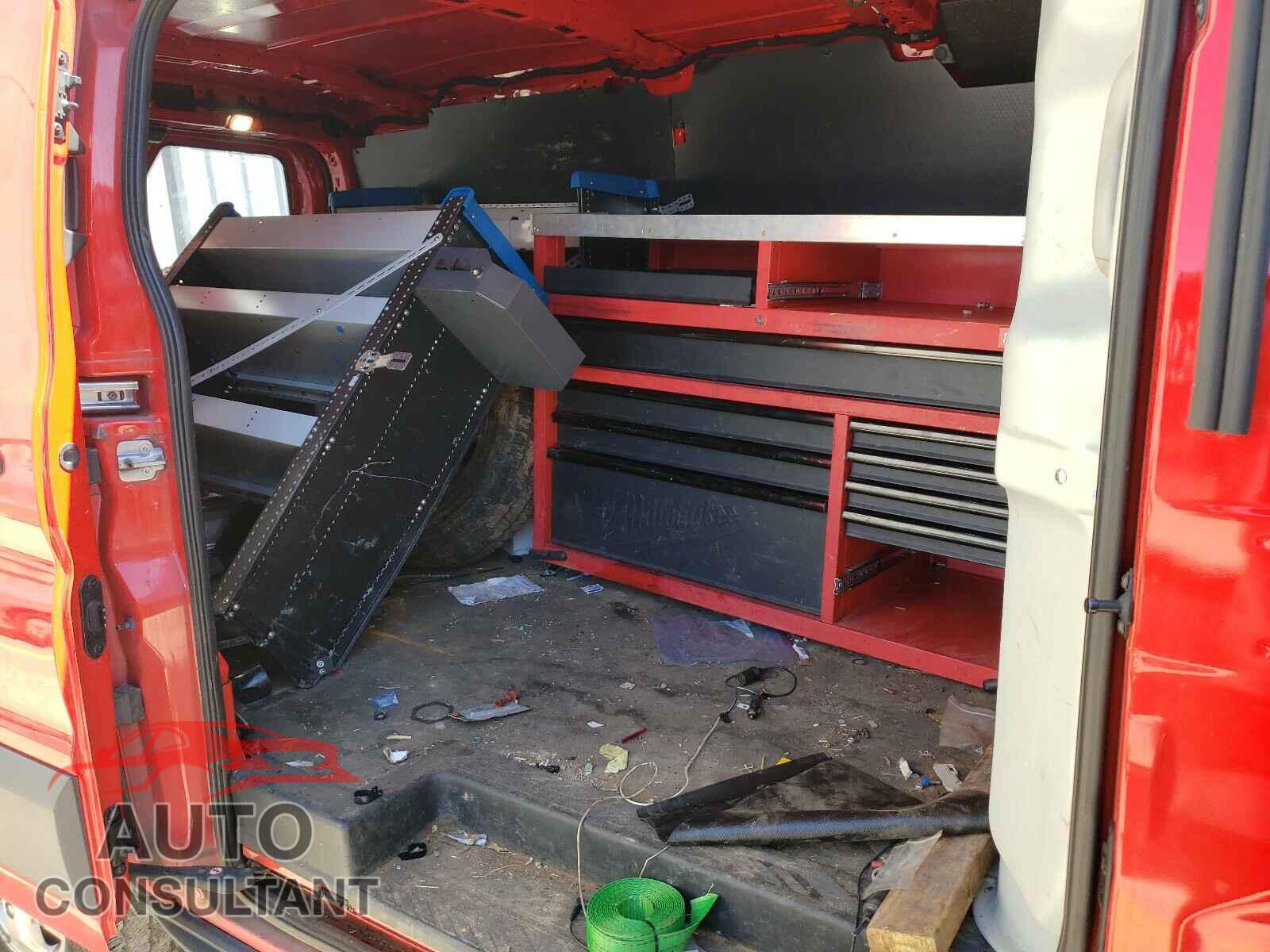 FORD TRANSIT CO 2017 - 1FTYR1YG8HKA04412