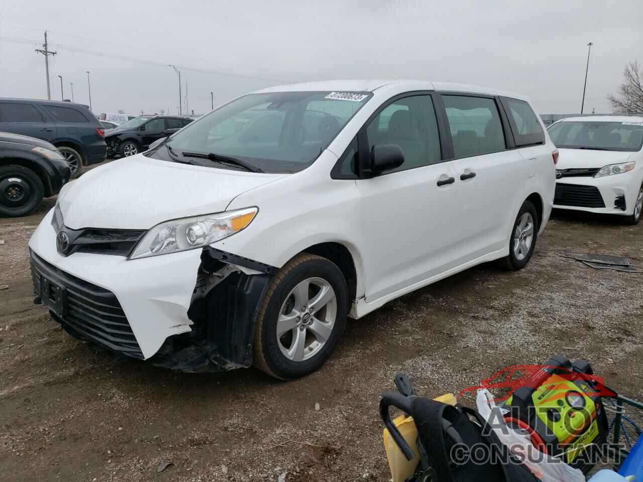 TOYOTA SIENNA 2018 - 5TDZZ3DC4JS929965