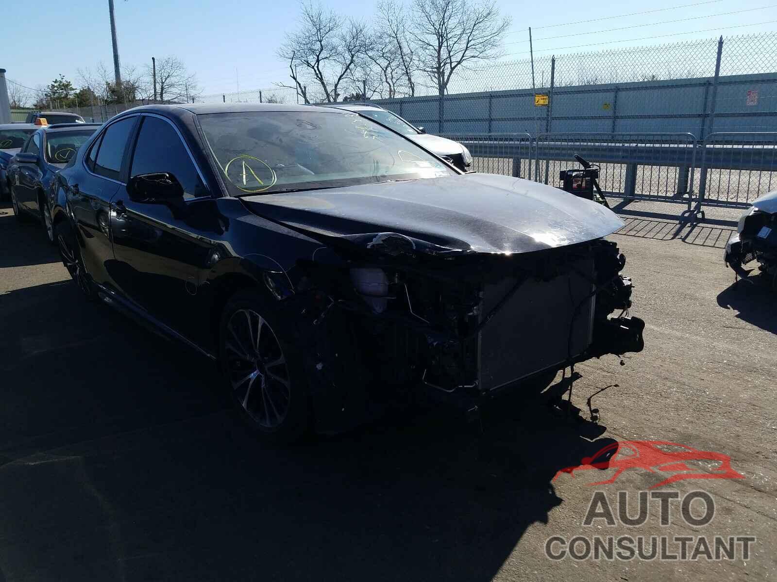 TOYOTA CAMRY 2019 - 4T1B11HK3KU200251
