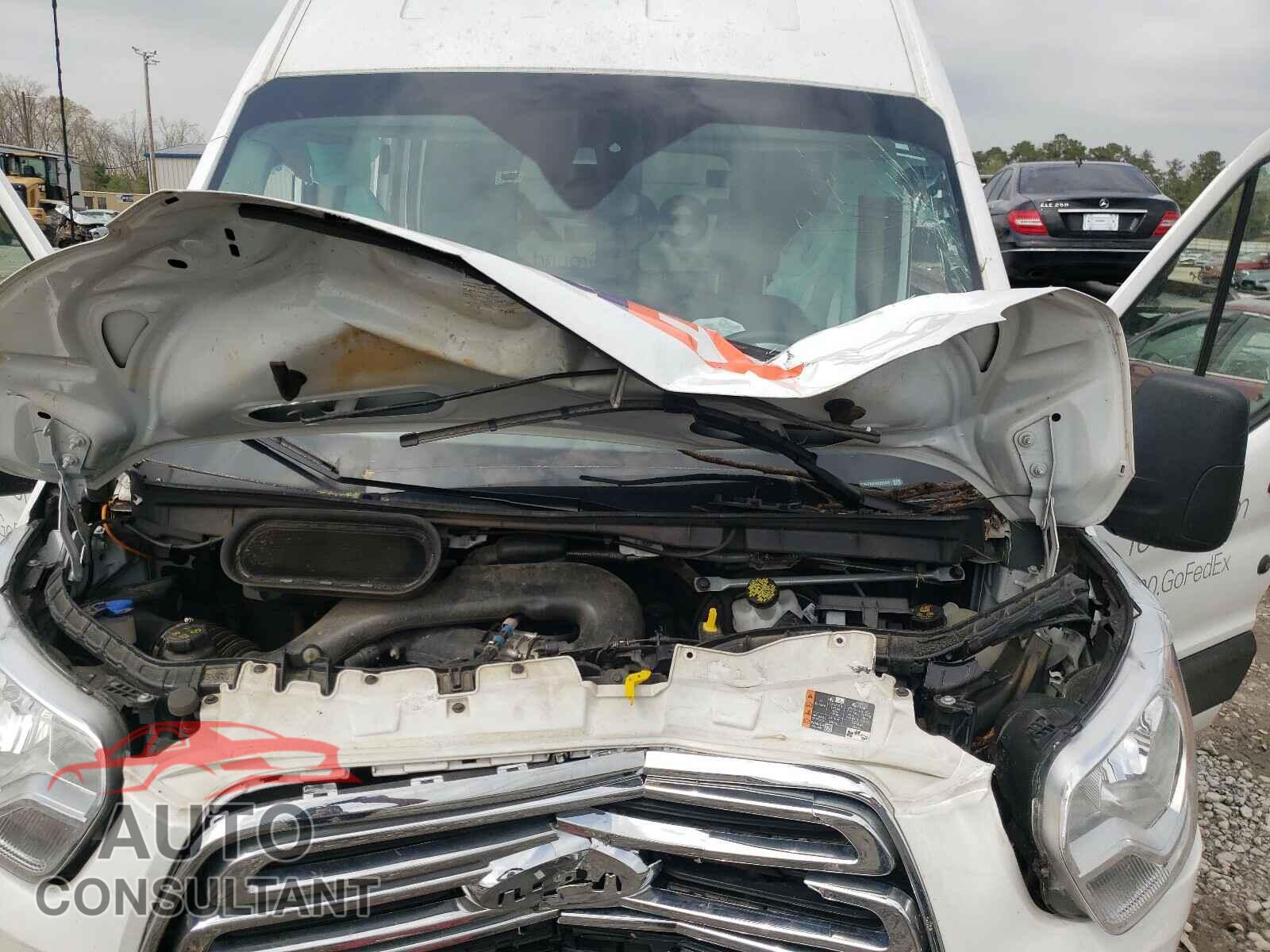 FORD TRANSIT CO 2019 - 1FTYR2XM1KKB23424