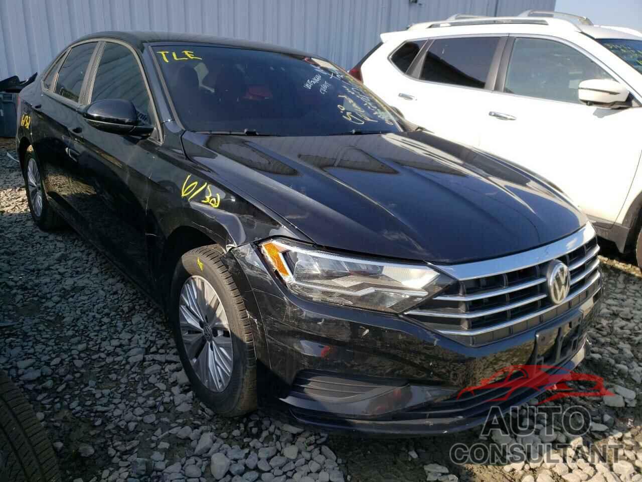 VOLKSWAGEN JETTA 2019 - 3VWC57BU4KM242634