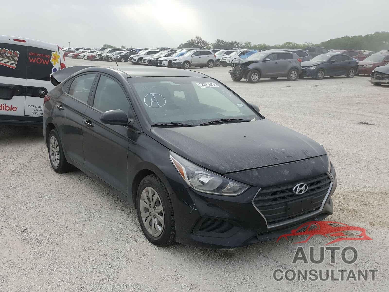 HYUNDAI ACCENT 2018 - 3KPC24A36JE010855