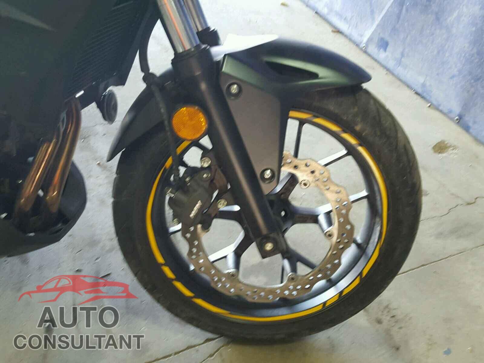 HONDA CB CYCLE 2015 - MLHPC466XF5200210