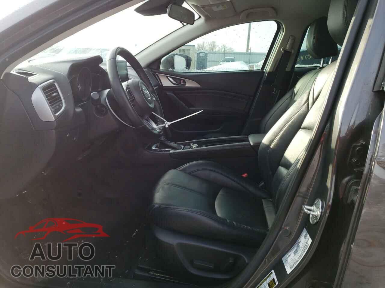 MAZDA 3 2017 - 3MZBN1V70HM103253