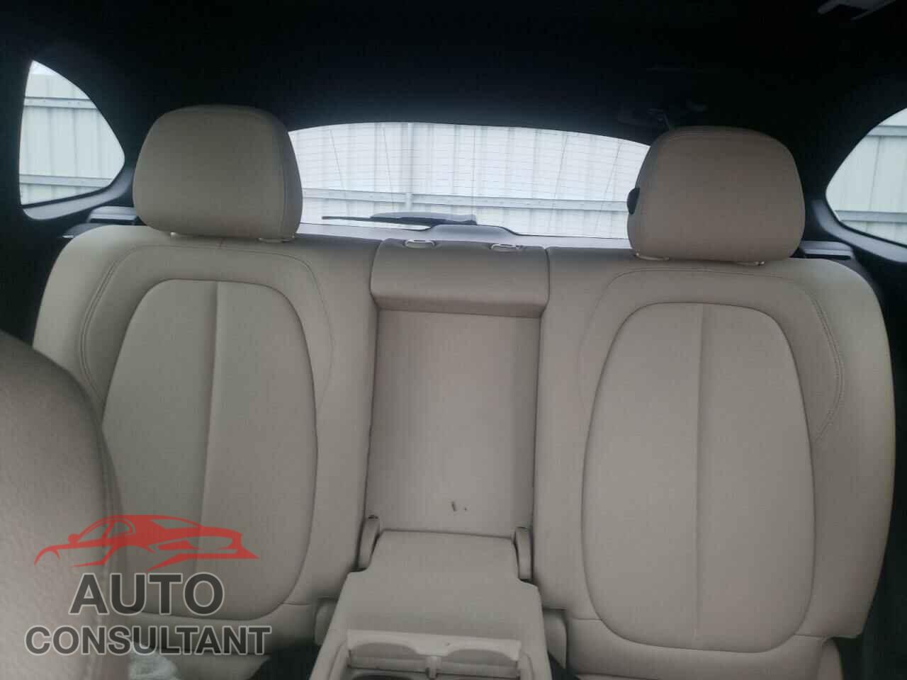 BMW X1 2017 - WBXHT3Z35H4A55966