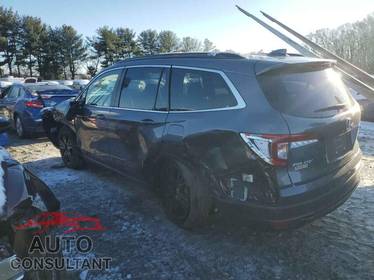 HONDA PILOT 2021 - 5FNYF6H23MB080590