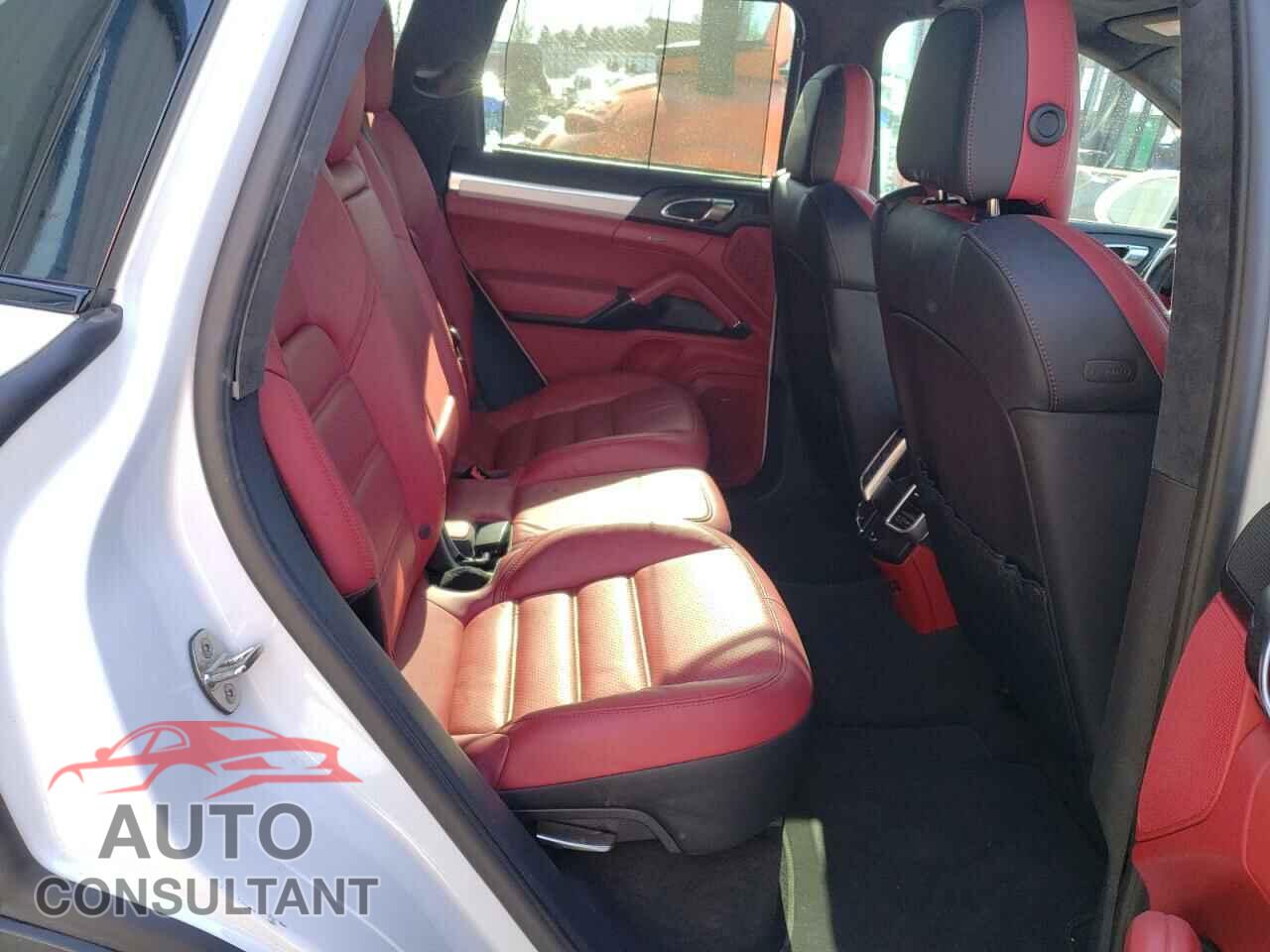 PORSCHE CAYENNE 2016 - WP1AC2A27GLA88107
