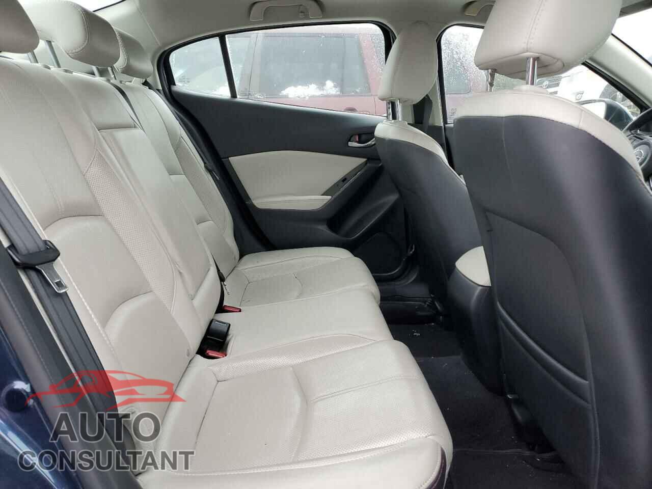 MAZDA 3 2017 - 3MZBN1W30HM130495
