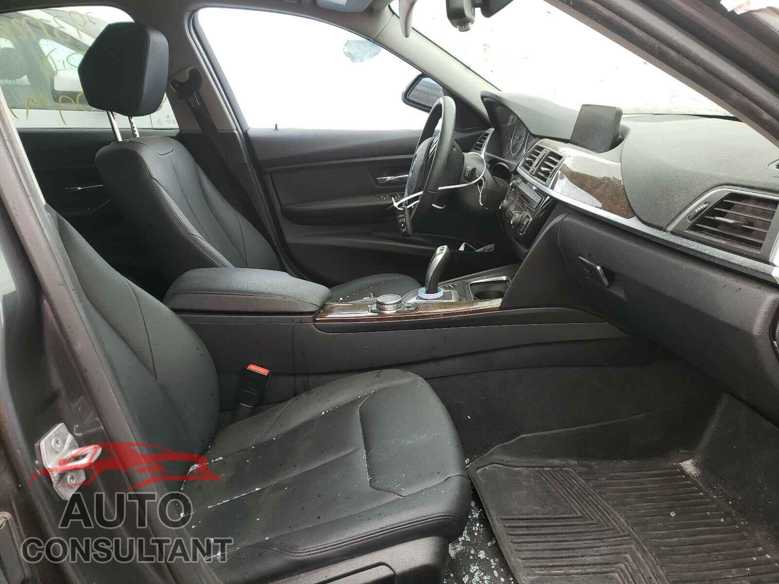 BMW 3 SERIES 2016 - WBA8E5G55GNU19491