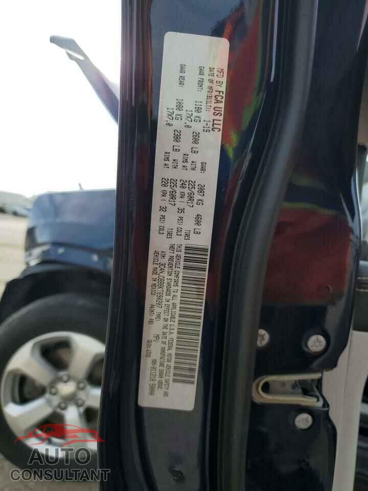JEEP COMPASS 2019 - 3C4NJDBB8KT690207