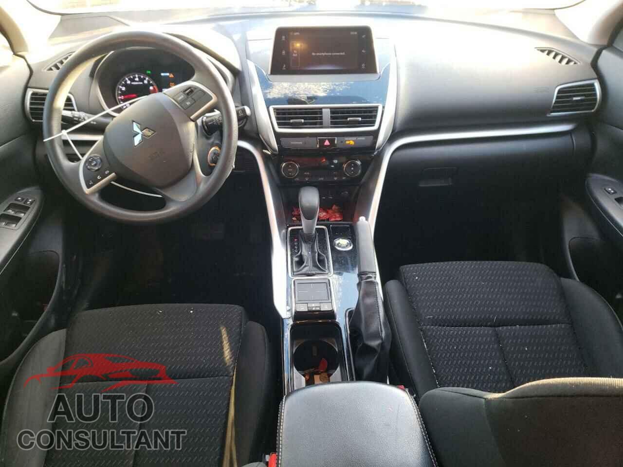 MITSUBISHI ECLIPSE 2018 - JA4AT4AA3JZ056290