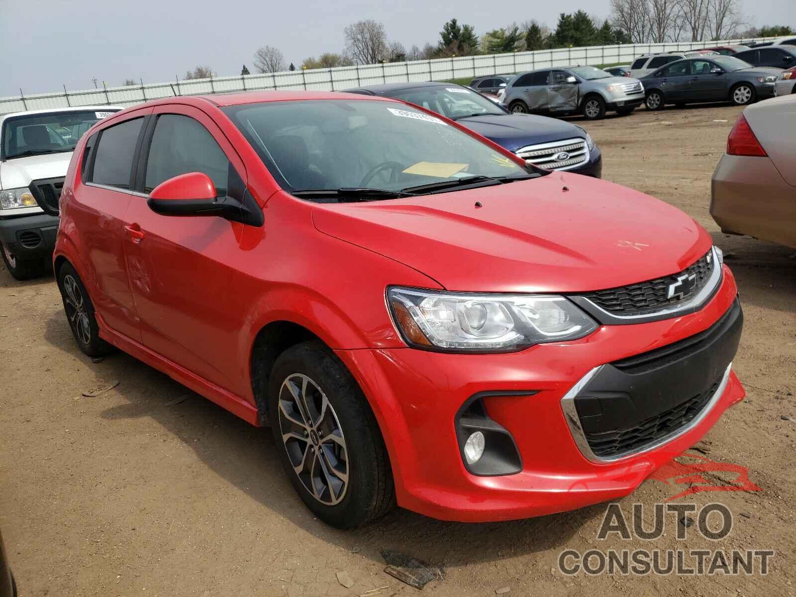CHEVROLET SONIC 2018 - 1G1JD6SB8J4132825