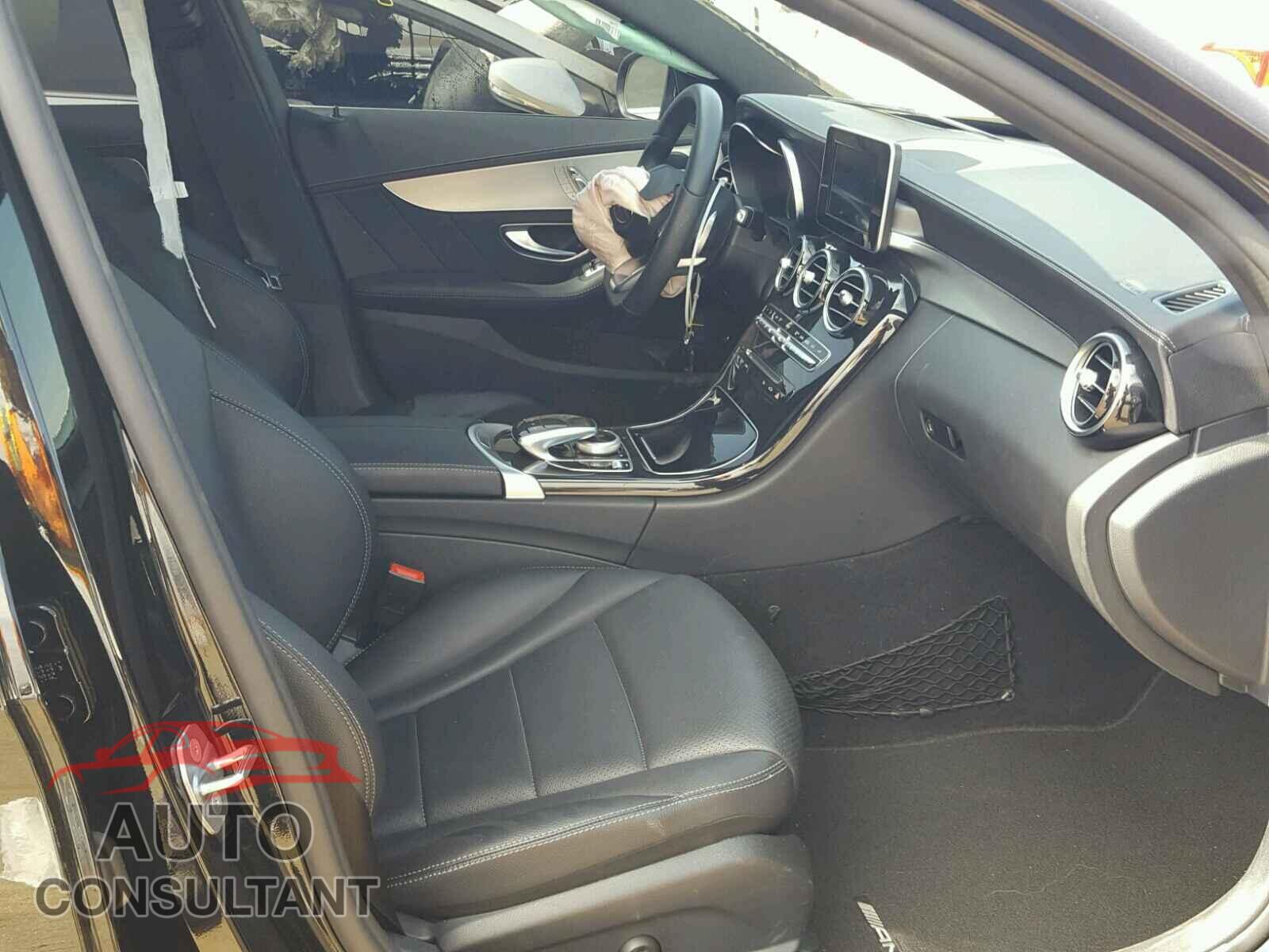 MERCEDES-BENZ C CLASS 2016 - 55SWF4JB7GU171984