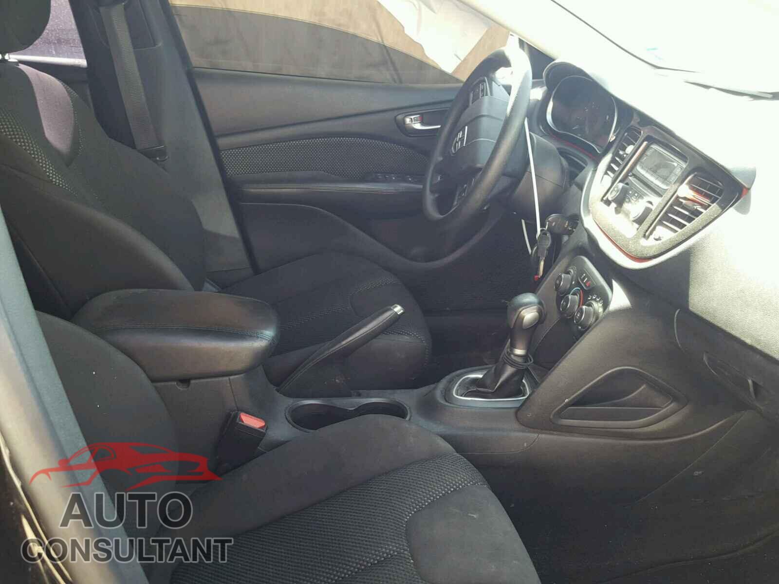 DODGE DART 2016 - 1C3CDFAA7GD624218