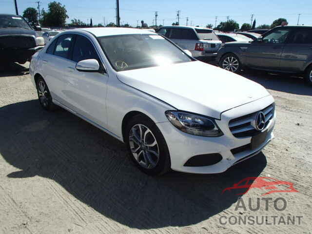 MERCEDES-BENZ C300 2015 - 55SWF4JBXFU048310