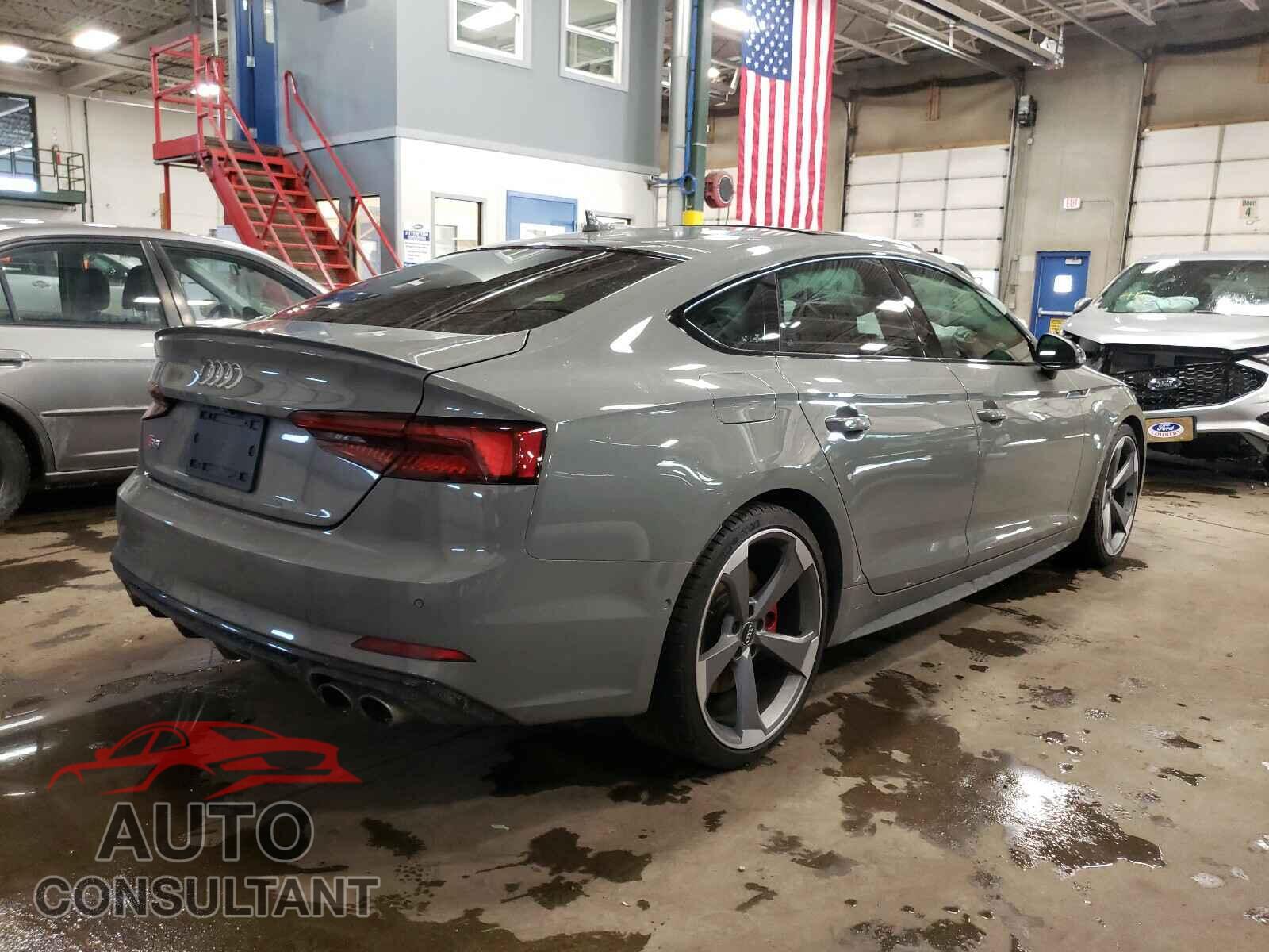 AUDI S5/RS5 2019 - WAUC4CF50KA071232
