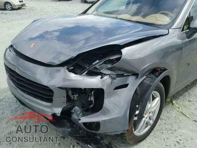 PORSCHE CAYENNE 2016 - WP1AA2A29GLA09929