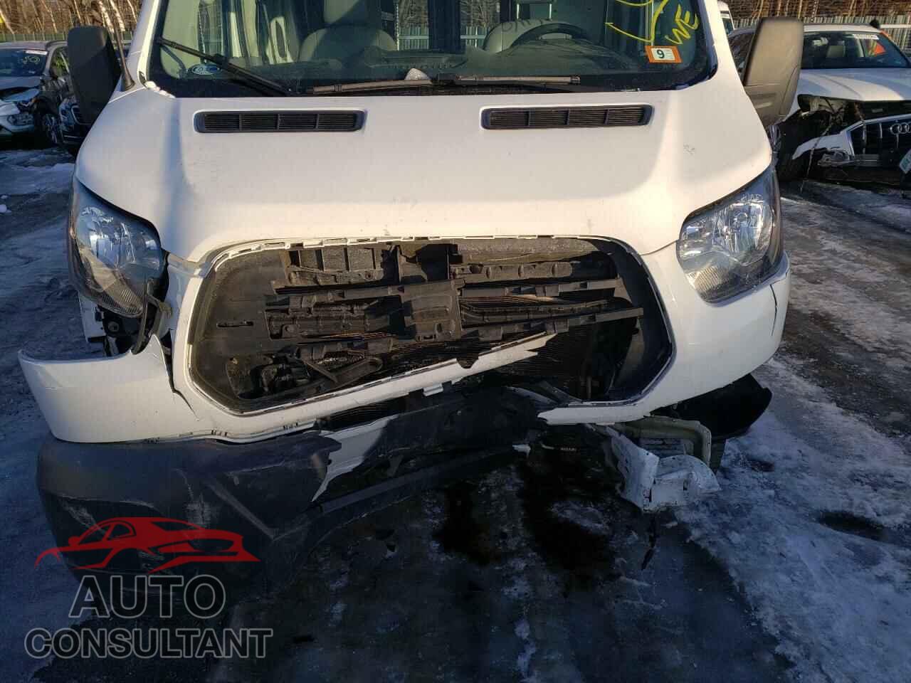 FORD TRANSIT CO 2018 - 1FTYE2CM9JKA24012
