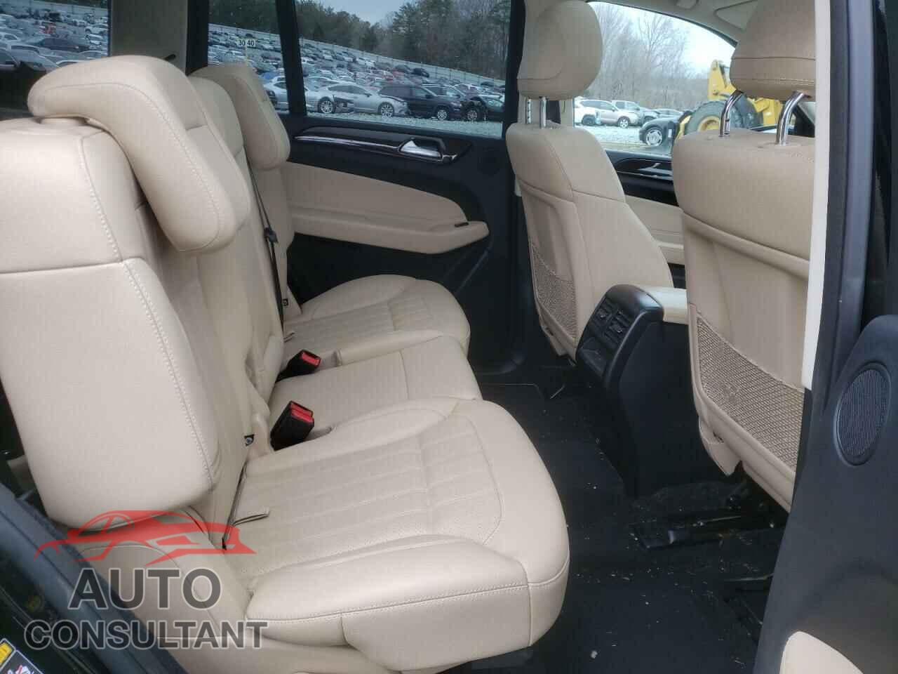 MERCEDES-BENZ GLS-CLASS 2018 - 4JGDF6EE2JB143380