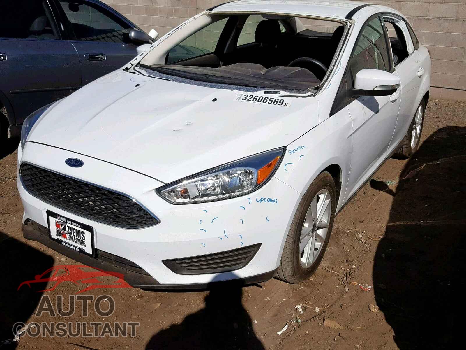 FORD FOCUS SE 2017 - 3N1AB7AP7HL647578