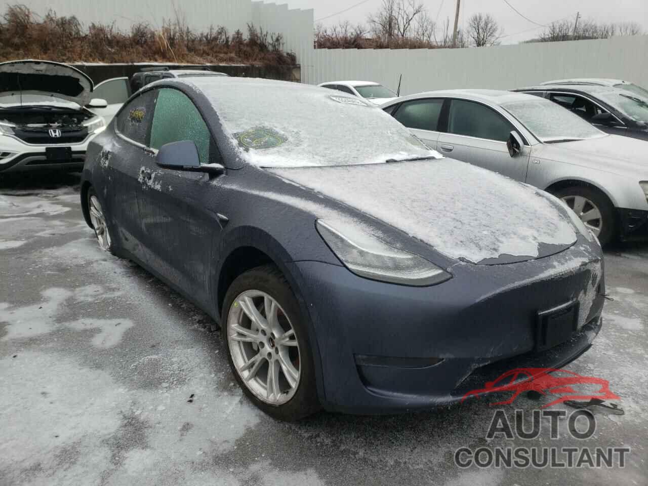 TESLA MODEL Y 2020 - 5YJYGDEE8LF006550