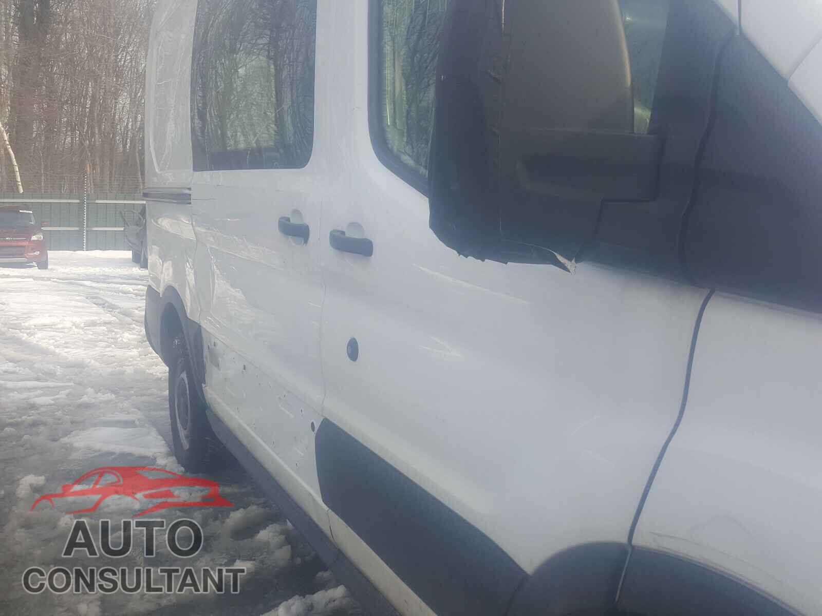 FORD TRANSIT CO 2017 - 1FTYE1CM6HKB06204