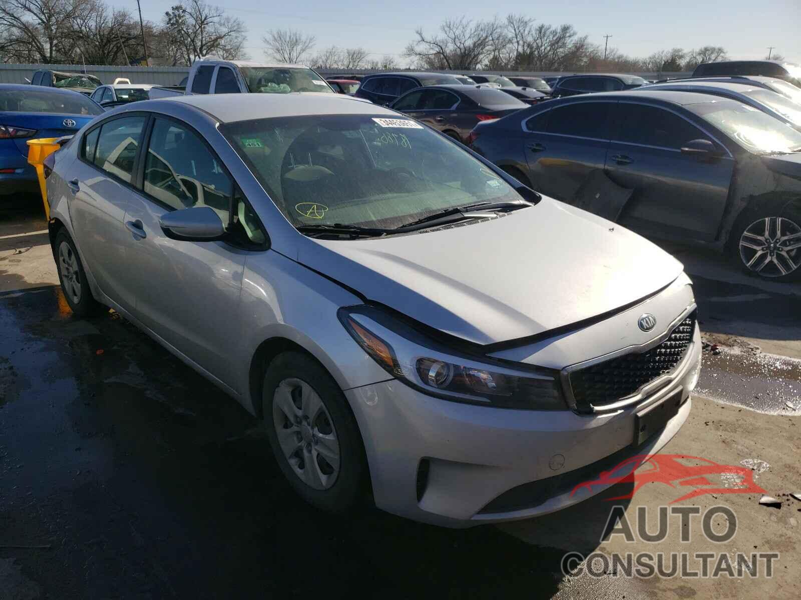 KIA FORTE 2017 - 3KPFK4A71HE018789