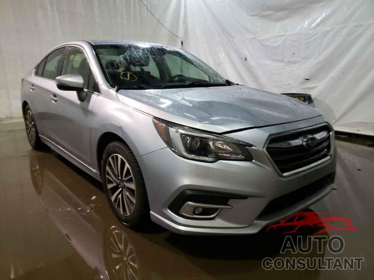 SUBARU LEGACY 2018 - 4S3BNAF61J3023587