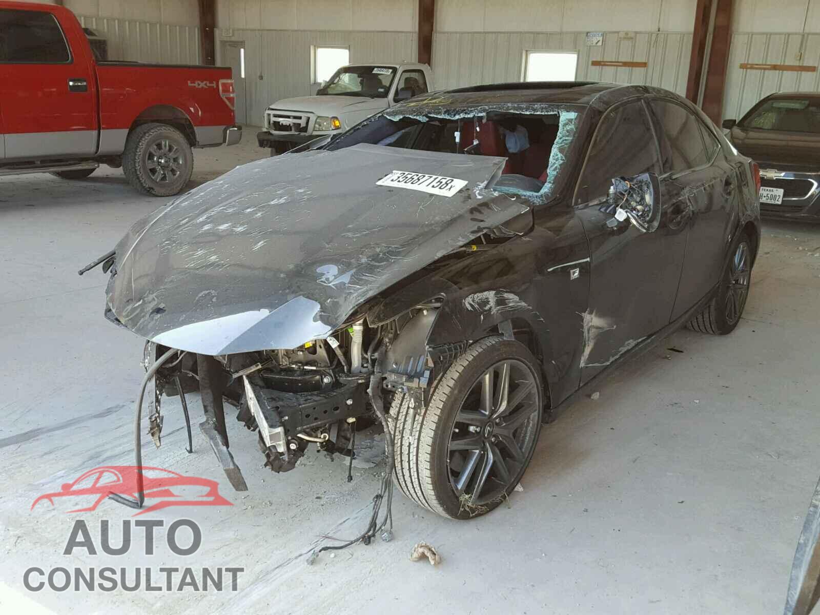LEXUS IS 2018 - JTHBA1D28J5070906