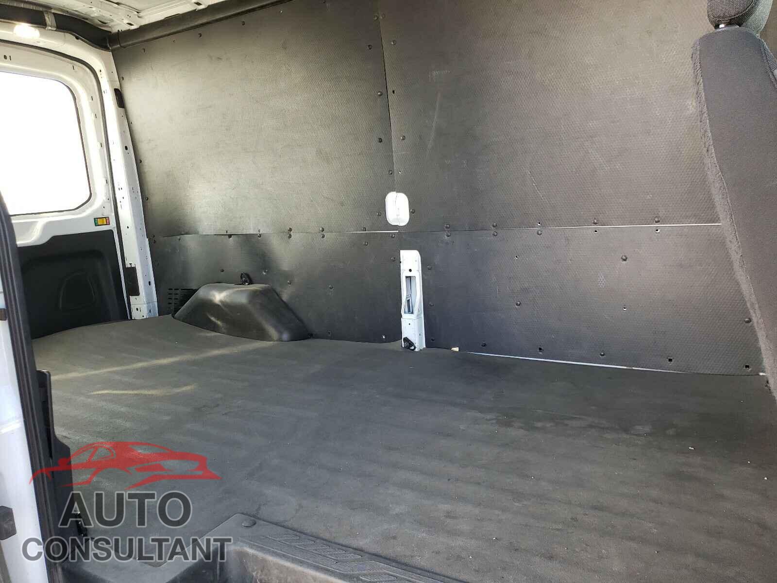 FORD TRANSIT CO 2019 - 1FTYR2CM8KKA88368