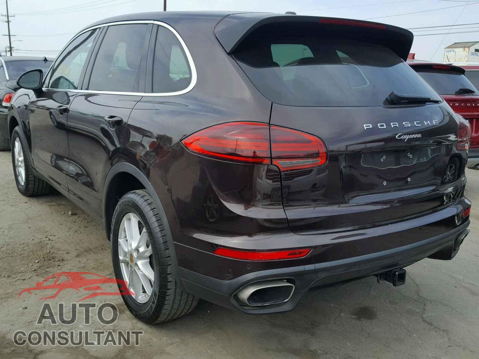 PORSCHE CAYENNE 2016 - WP1AA2A2XGKA36420
