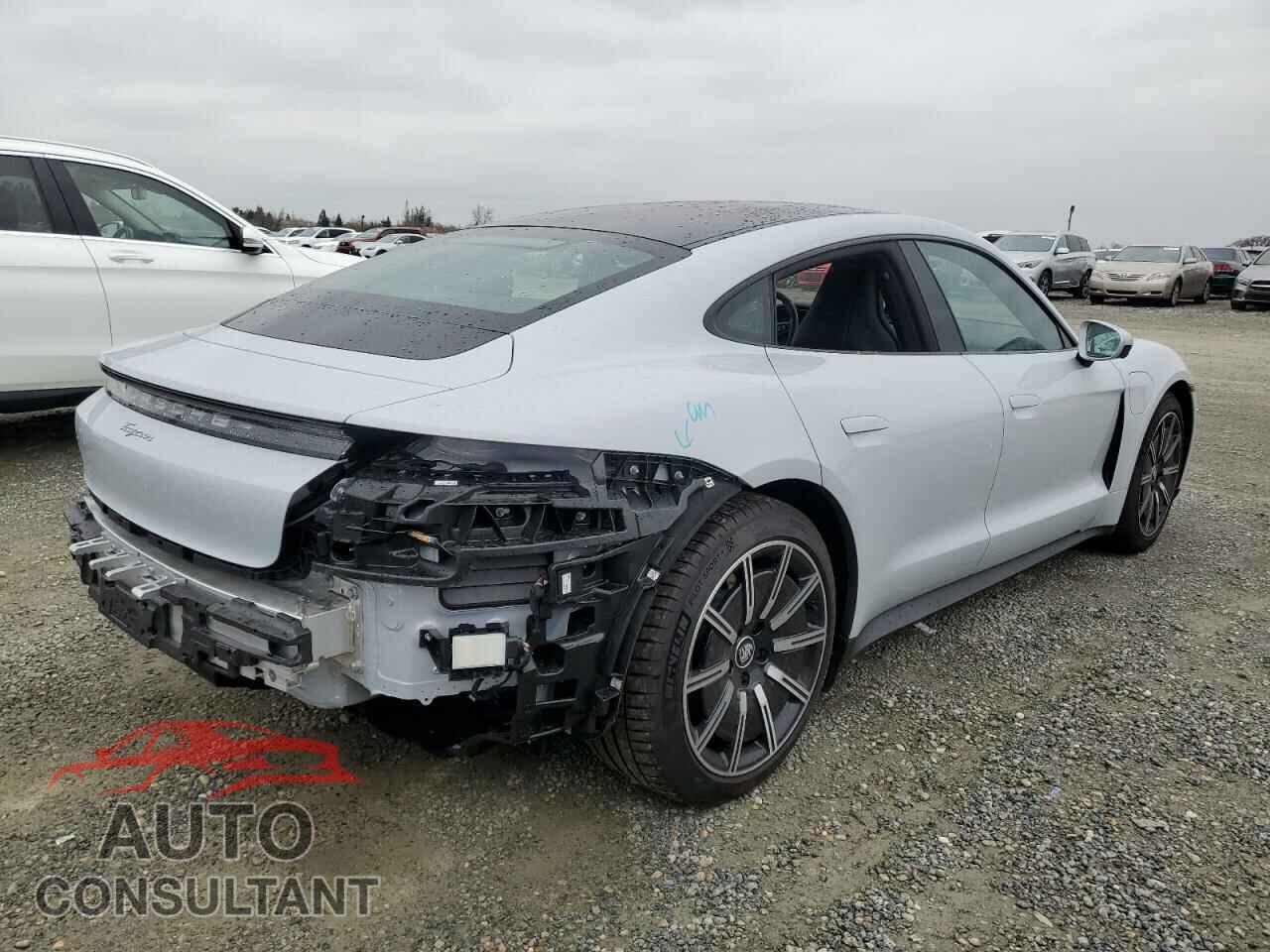PORSCHE TAYCAN 2023 - WP0AA2Y12PSA15305