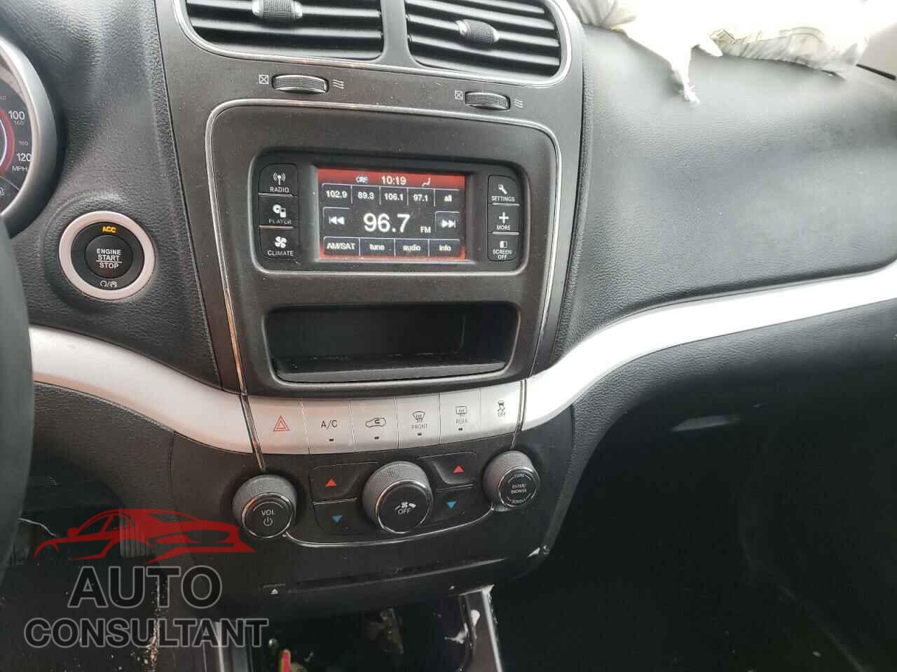 DODGE JOURNEY 2019 - 3C4PDCBB2KT718982