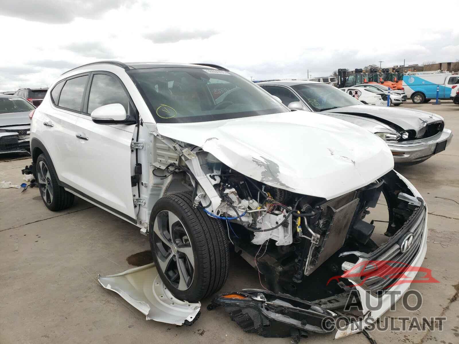 HYUNDAI TUCSON 2017 - KM8J33A23HU382389