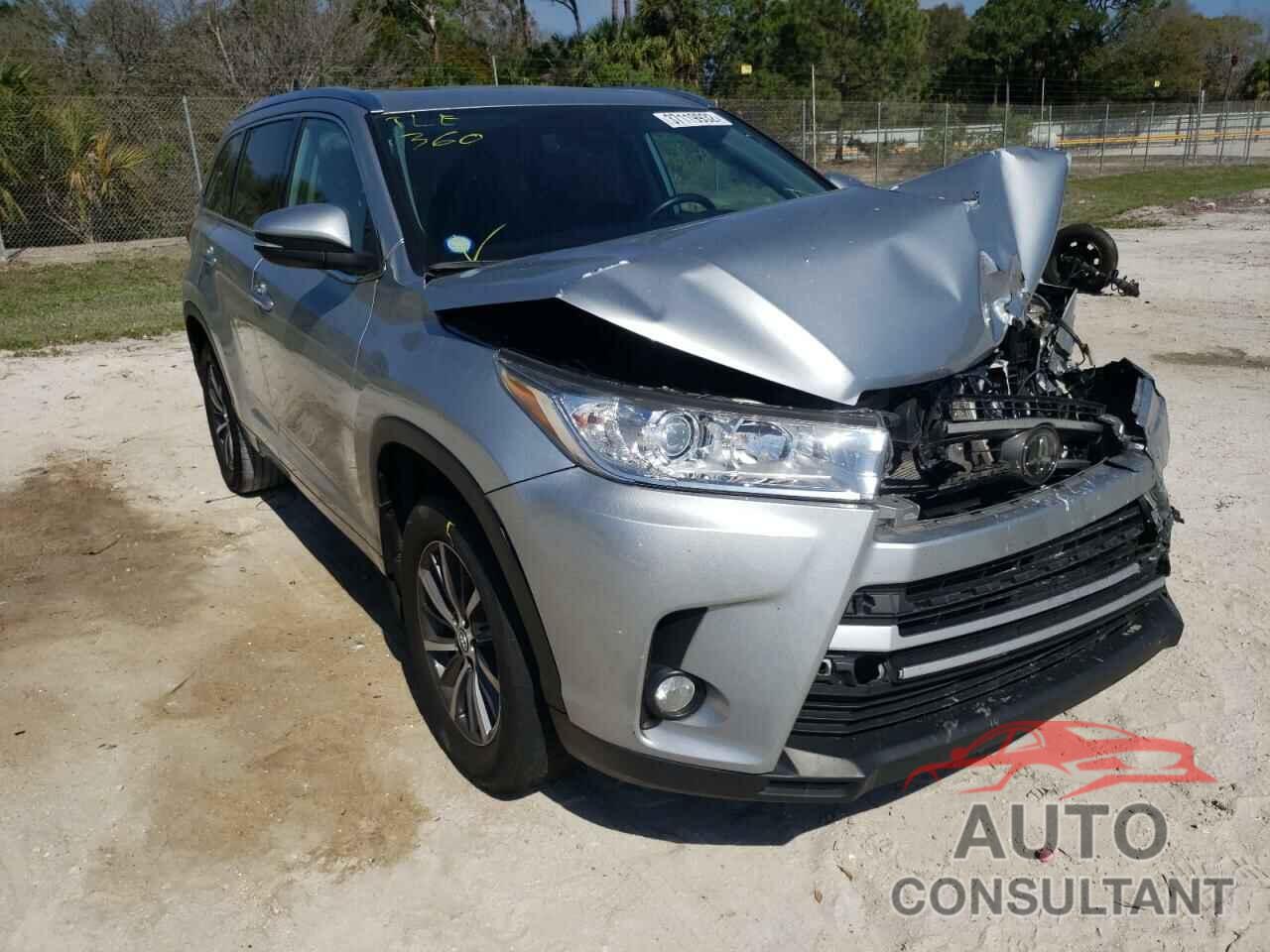 TOYOTA HIGHLANDER 2018 - 5TDJZRFH7JS854221