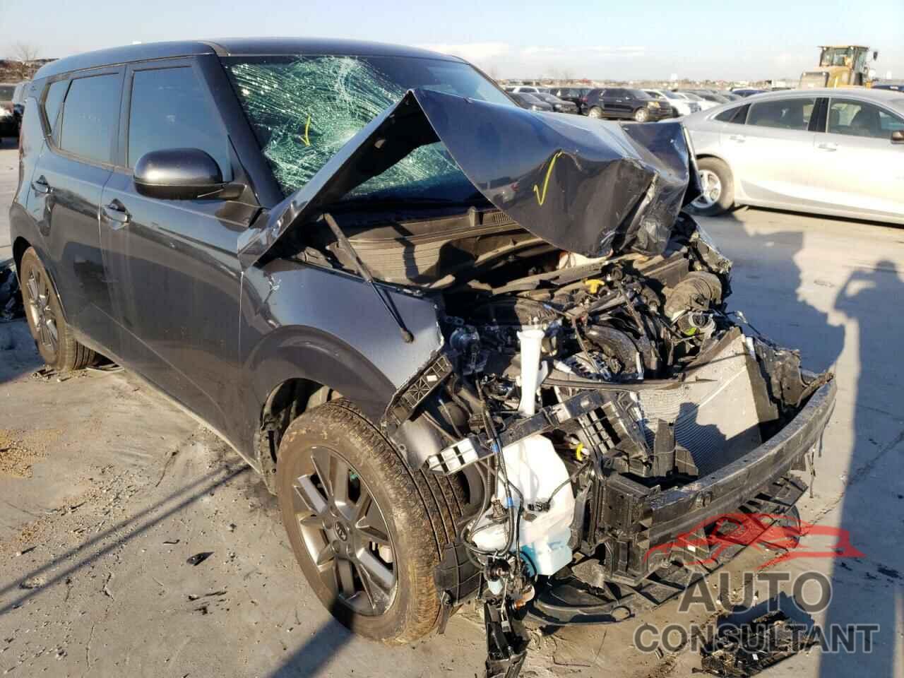 KIA SOUL 2021 - KNDJ33AU9M7741288