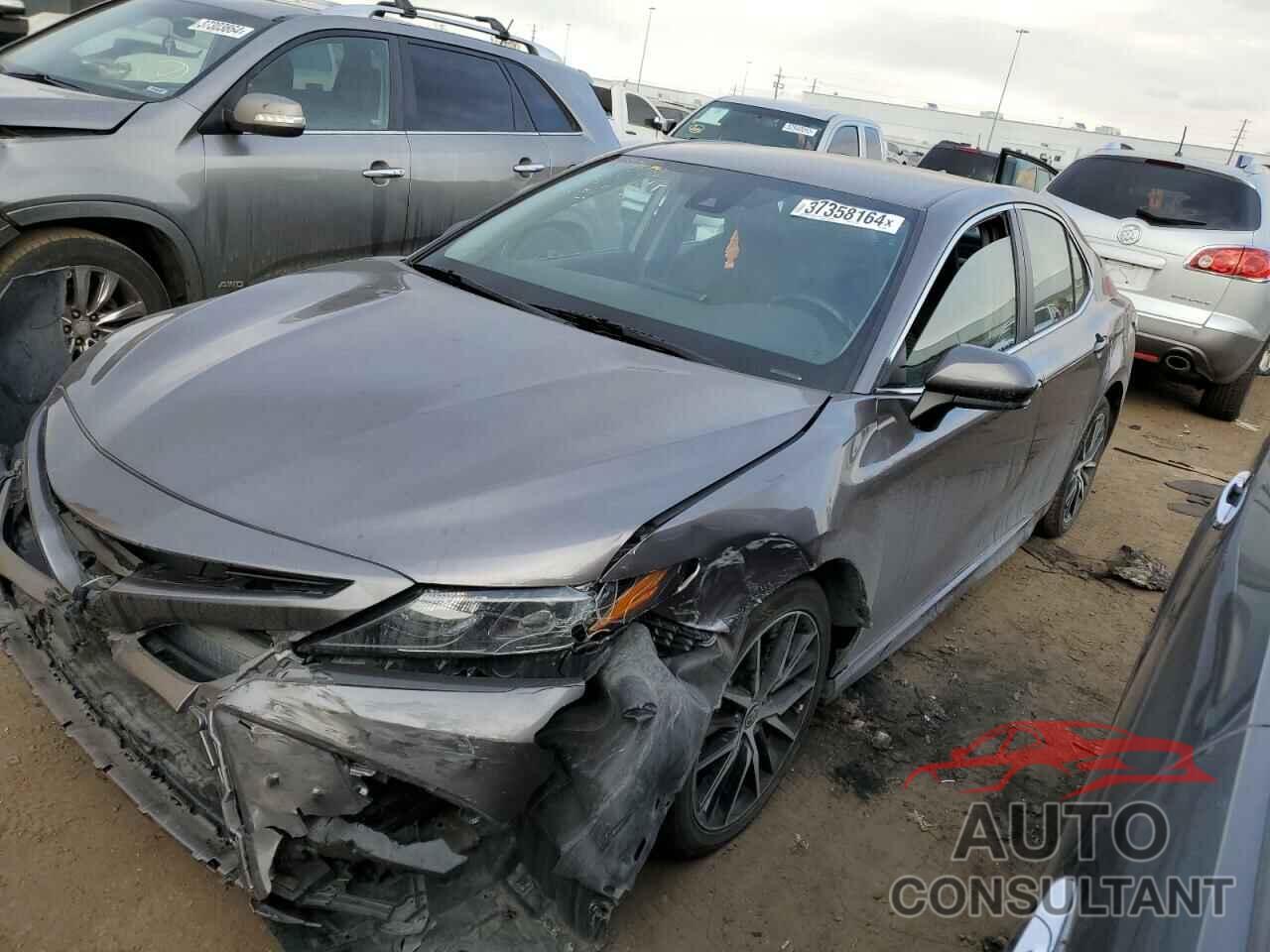 TOYOTA CAMRY 2021 - 4T1G11AK3MU447823