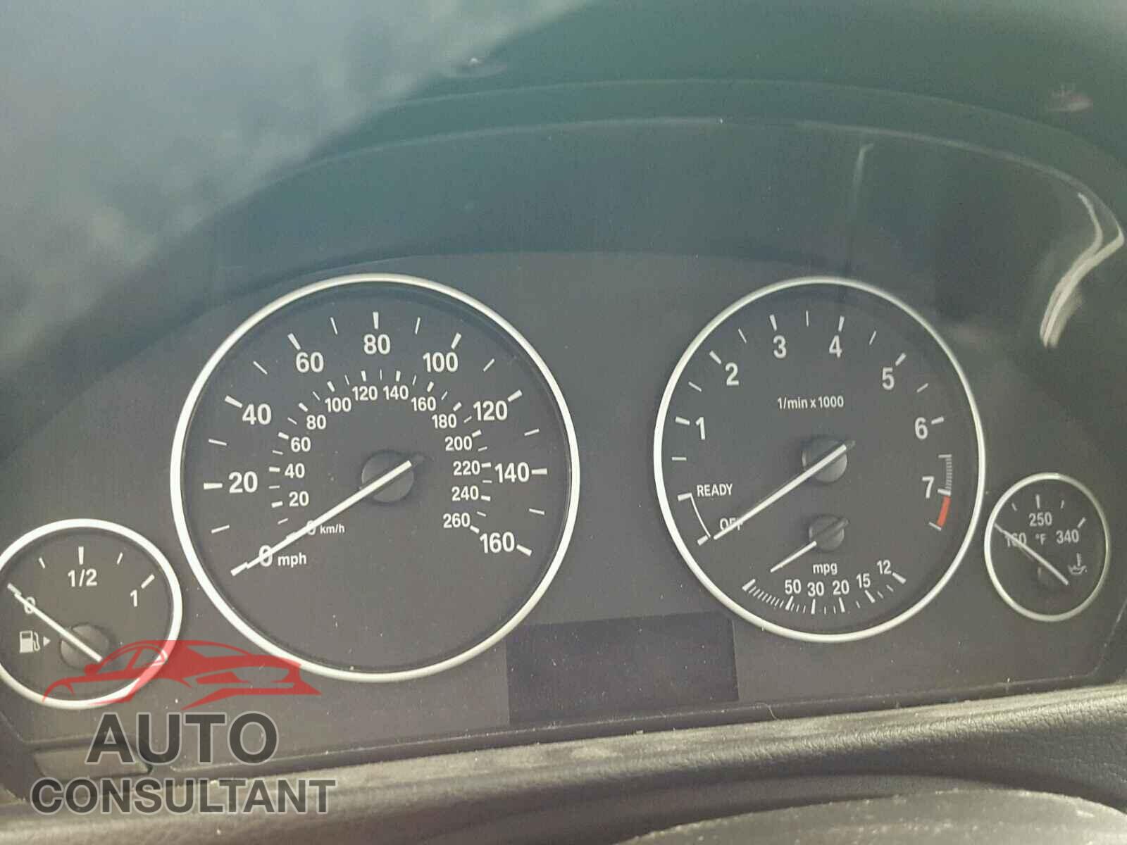 BMW 3 SERIES 2013 - WBA3A5C51DF359324