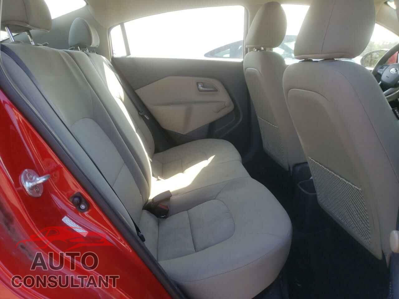 KIA RIO 2017 - KNADM4A31H6085751